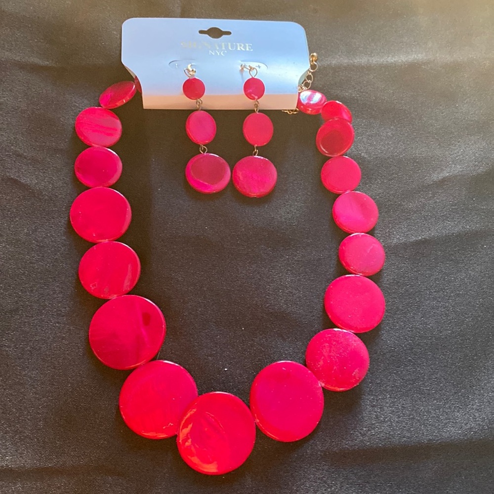 Pink necklace and earring set